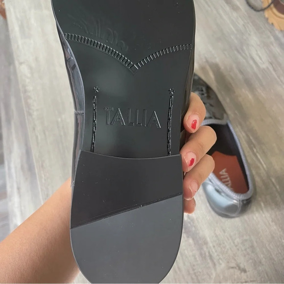Tallia Enrico Patent Vegan Leather Slip On Loafers NEW - Picture 3 of 6